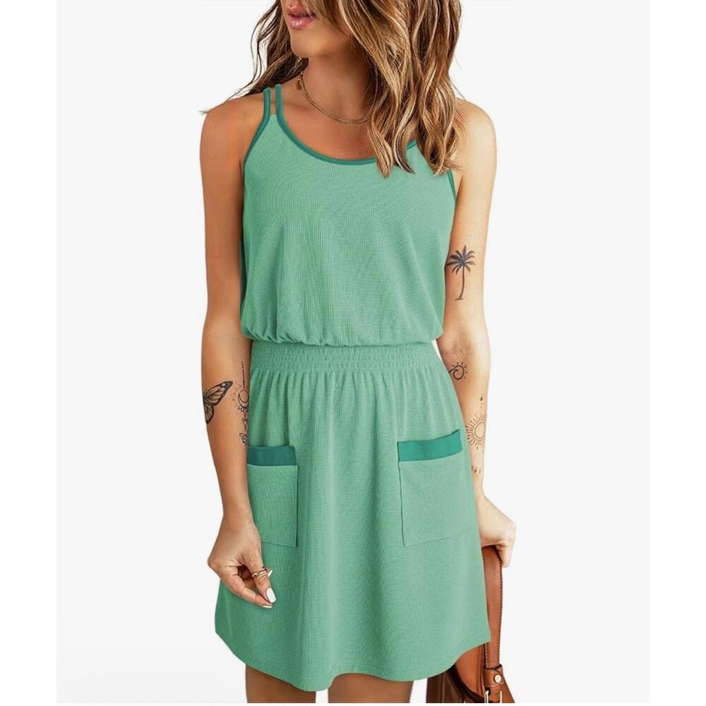 Dokotoo Sleeveless Front Pocket Dress Size M Medium NWT Green - Picture 9 of 9